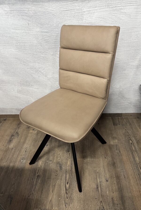 Stühle T42